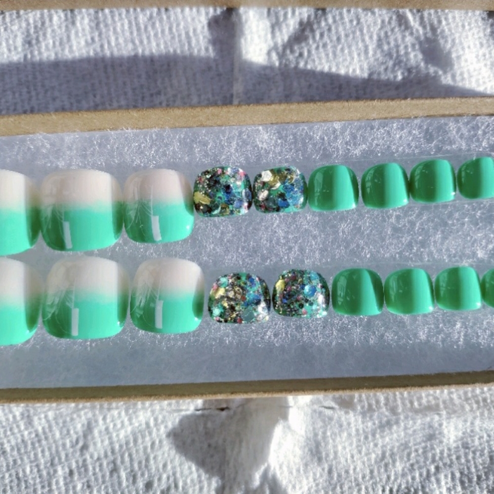 Press On Toe Nails Set Of 20